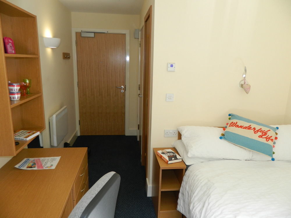 The Sidings Aparthotel Penryn Kültér fotó